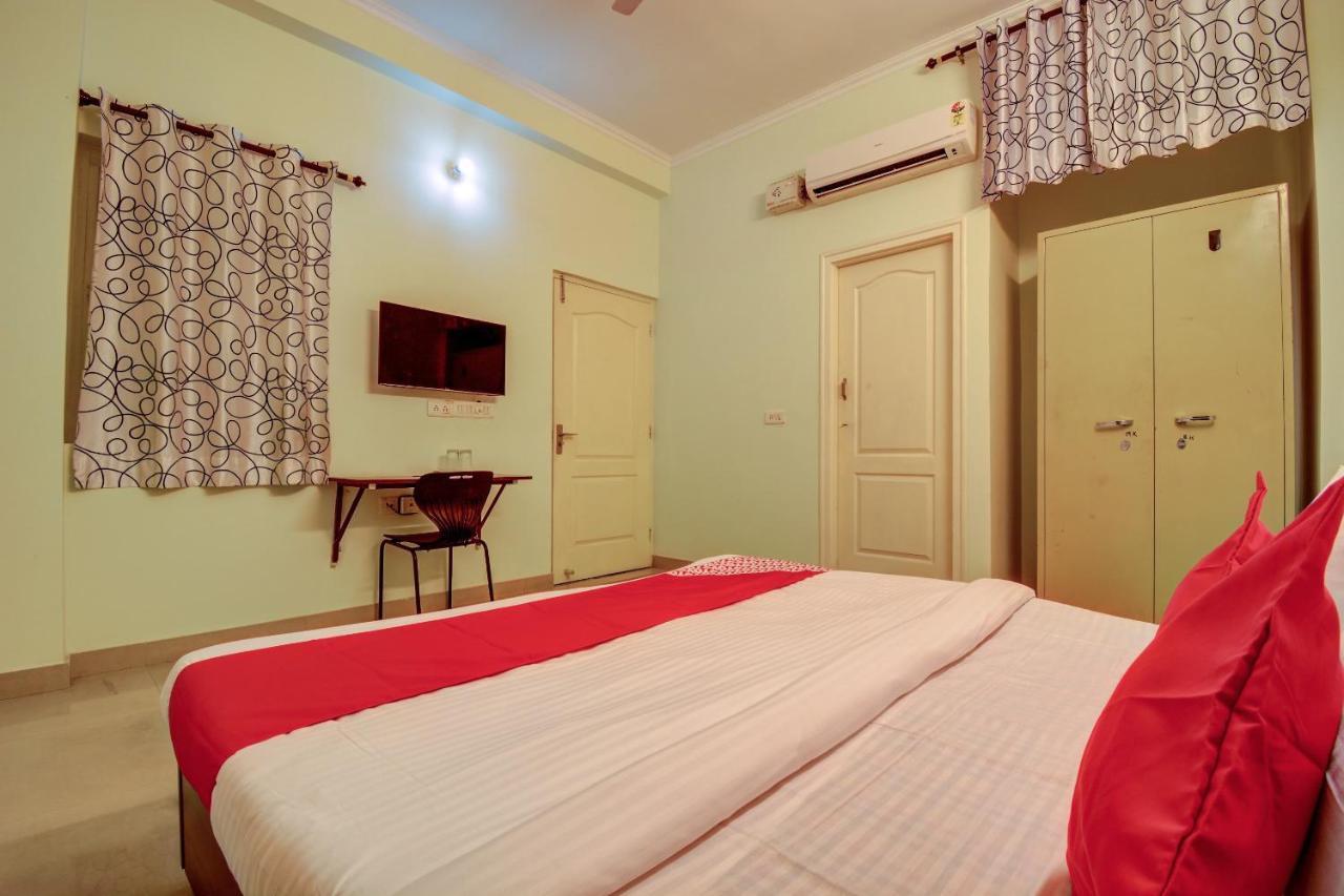 Oyo Hotel Prayag Dźajpur Zewnętrze zdjęcie